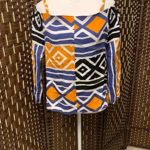 Aloha Bundle- Beautiful. Pair with jeans or a skirt!! An exceptional wear!